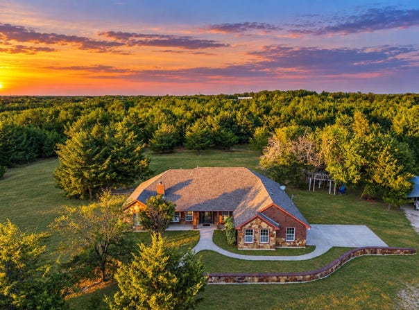 171 Chestnut Road, Whitewright, TX 75491