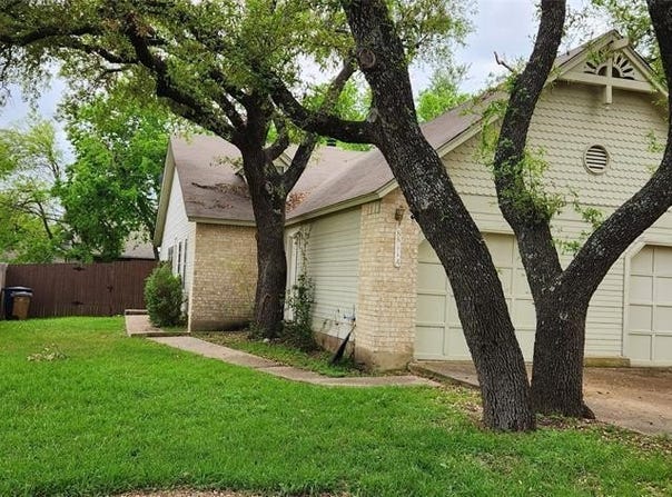 8811 Clearbrook Trl, Austin, TX 78729