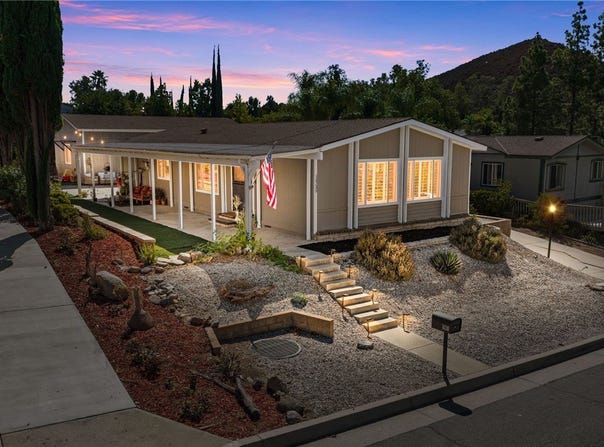 34248 Tractor, Wildomar, CA 92595