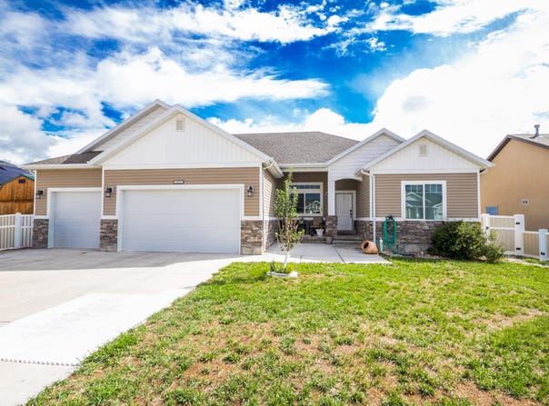 933 S 250 W, Vernal, UT 84078