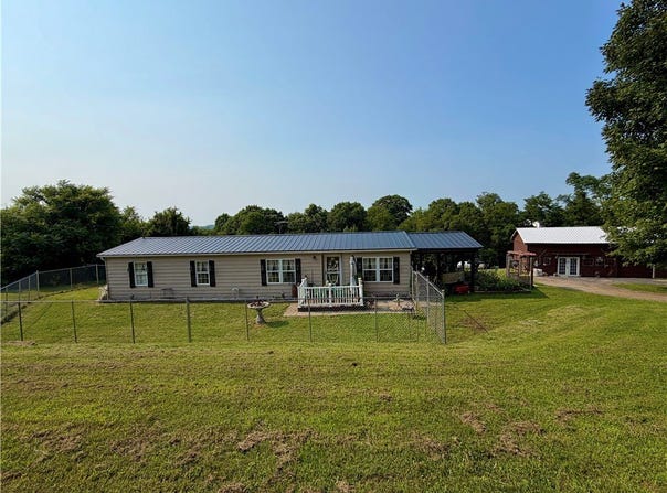 229 Gans Hill School Rd, Springhill Twp, PA 15478