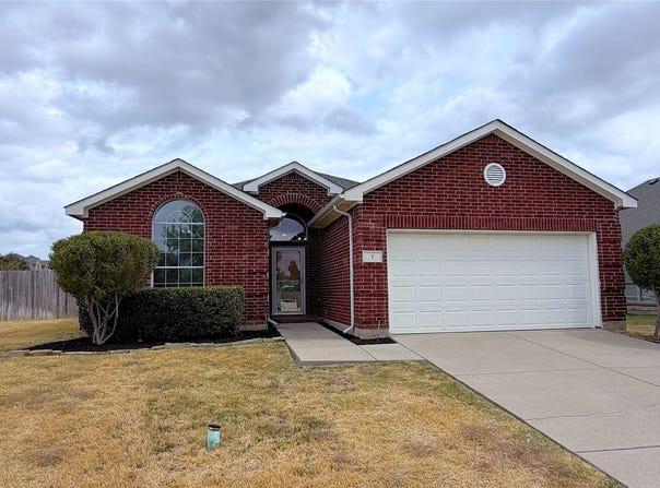 1 Sable Creek Boulevard, Sanger, TX 76266
