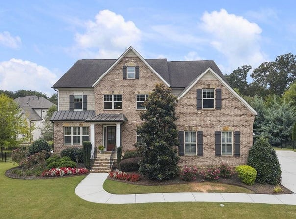 621 Mabry Road, Sandy Springs, GA 30328
