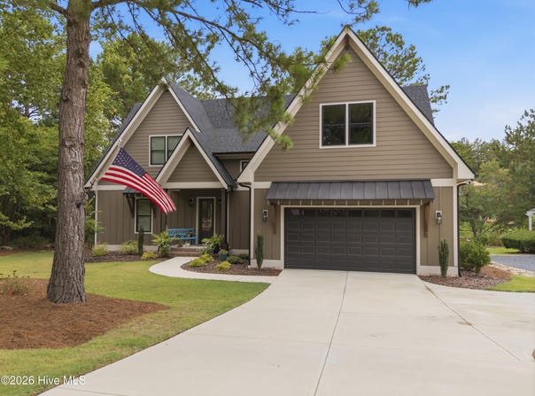 32 Riviera Drive, Pinehurst, NC 28374