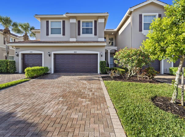 6513 Monterey Point, Naples, FL 34105