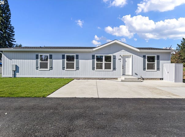 675 N 16TH St, CottageGrove, OR 97424