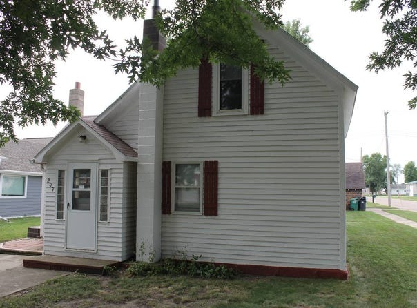 209 W OHIO, GEORGE, IA 51237