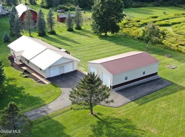 337 Honeywell Corners Rd., Broadalbin, NY 12025