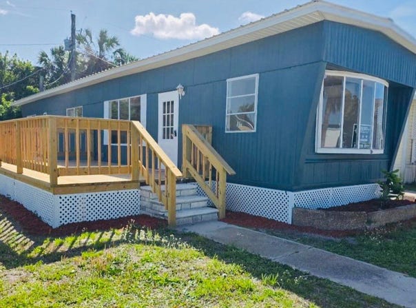 1266 Primrose peak dr, Ruskin, FL 33570