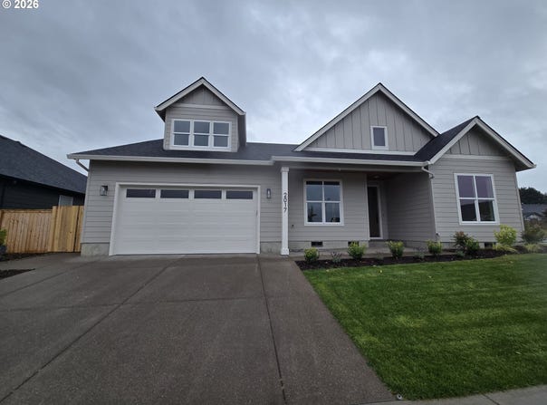 2017 SE 10TH Pl, Canby, OR 97013
