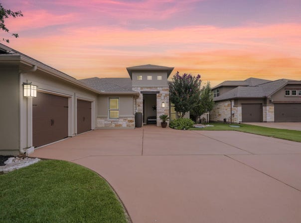 2021 Harvest Dance Dr, Leander, TX 78641