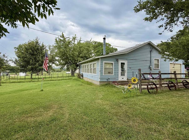 469 AA70 Rd, Fall River, KS 67047
