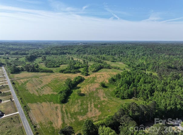 Mcrae Avenue, Wadesboro, NC 28170