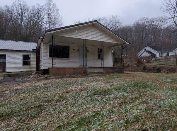 8756 St Rt 140, Bloom Twp, OH 45694
