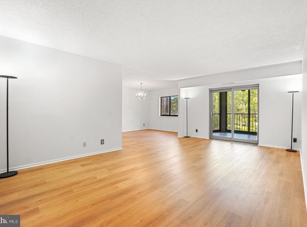 5902 MOUNT EAGLE Drive, ALEXANDRIA, VA 22303