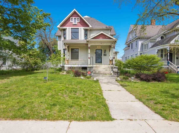 441 E State Street, Traverse City, MI 49686