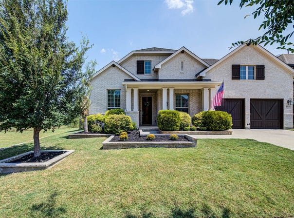 1071 Cabinside Drive, Roanoke, TX 76262