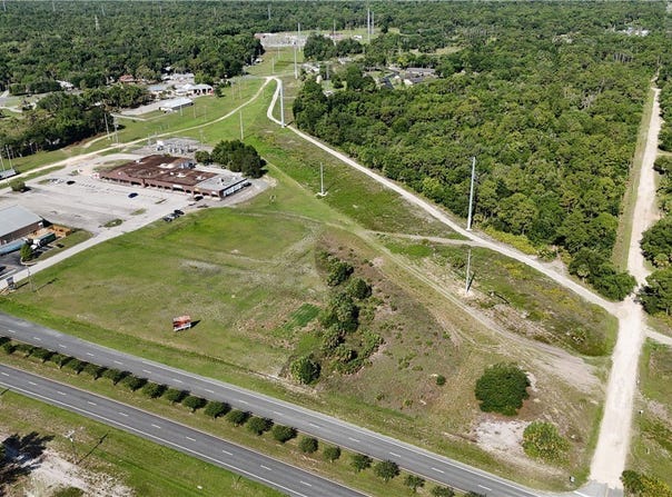 S Suncoast Boulevard, Inglis, FL 34449
