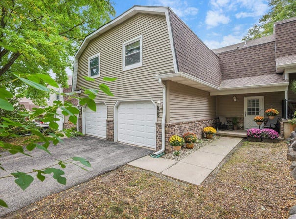 891 Hemlock Drive, Verona, WI 53593