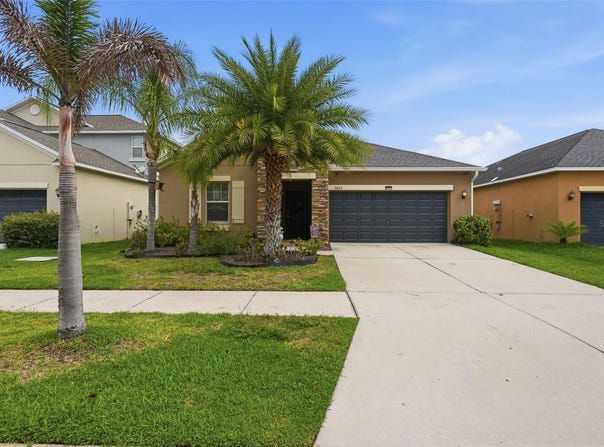 11804 VALHALLA WOODS Drive, RIVERVIEW, FL 33579