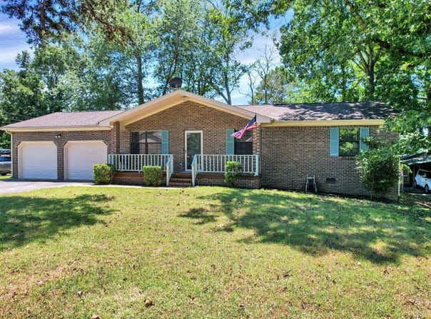 6673 Harrison Heights Drive, Harrison, TN 37341