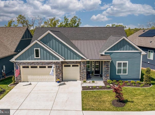 124 YELLOW BIRCH, LAKE FREDERICK, VA 22630