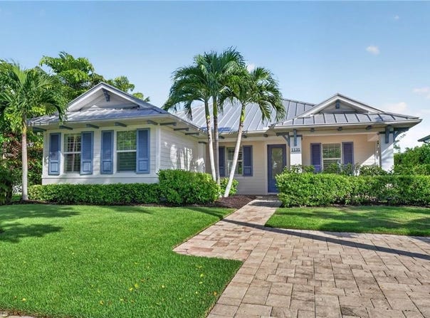 1131 7th Ave N, NAPLES, FL 34102