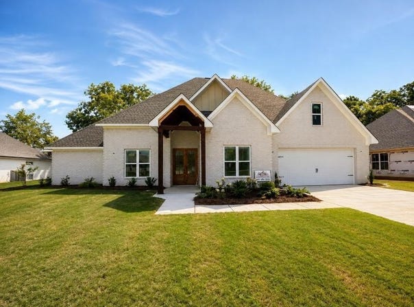 2338 Wellstone Dr, Belden, MS 38826