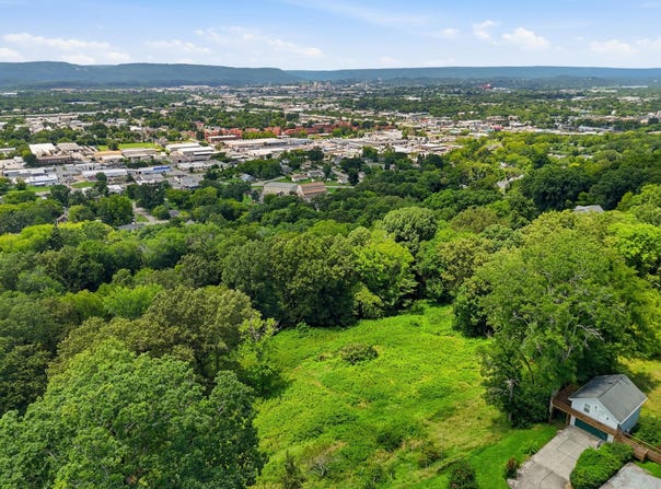 E 29th Street, Chattanooga, TN 37407