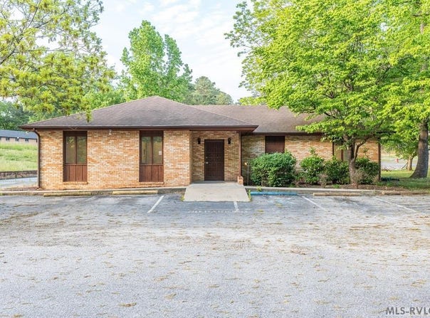416 Durant St, South Hill, VA 23970