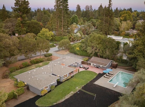 134 Hawthorne DR, ATHERTON, CA 94027