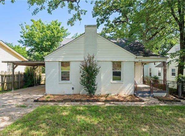 2113 S V ST, Fort Smith, AR 72901