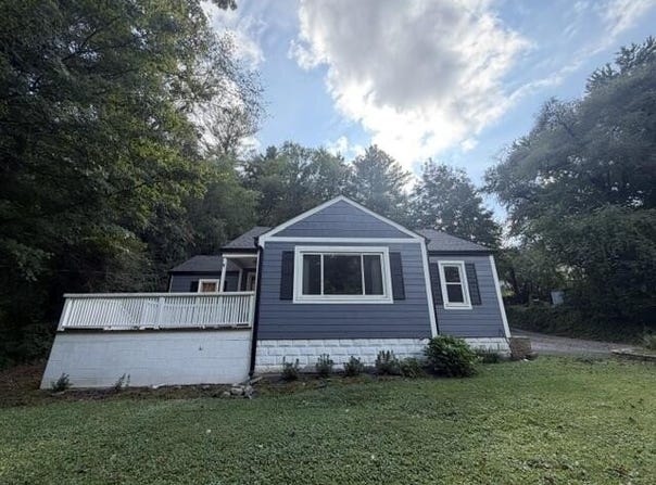 320 Cypress Street, Pineville, KY 40977