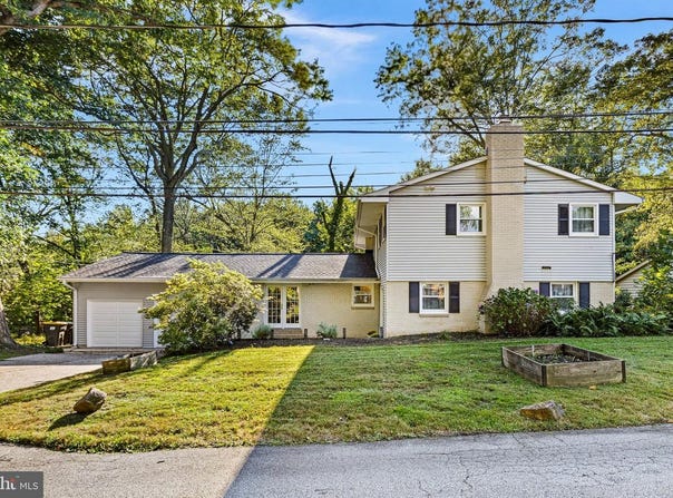 4 N CLIFFE DR, WILMINGTON, DE 19809