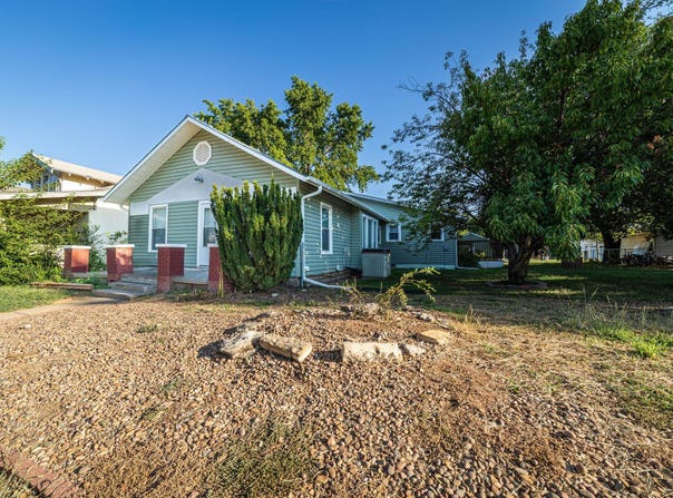 714 E 6th st, Concordia, KS 66901