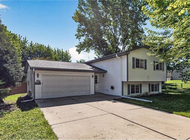 504 8th Avenue S, Buffalo, MN 55313