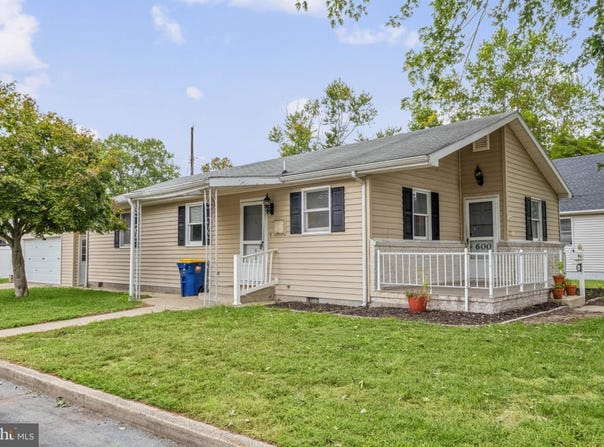 600 ELM Drive, SEAFORD, DE 19973