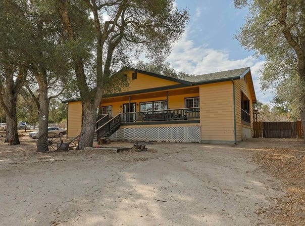 1437 Shasta Way, Boulevard, CA 91905