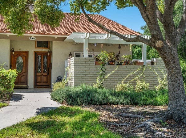 2164 Via Mariposa E, Laguna Woods, CA 92637