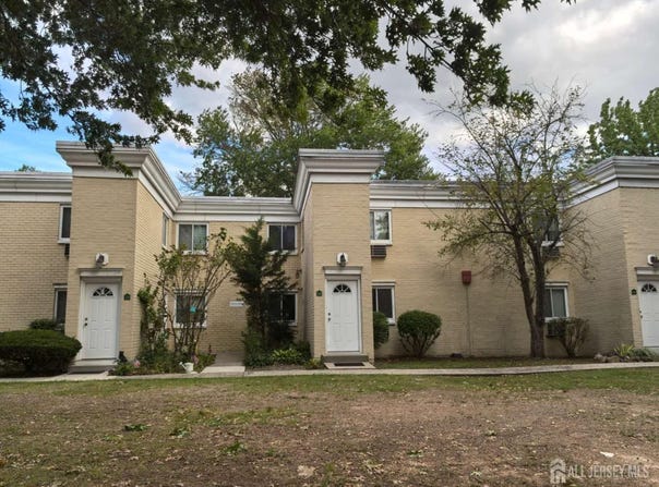 22 Lake Avenue, East Brunswick, NJ 08816