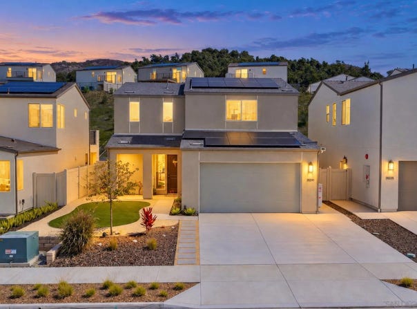 35241 Valencia Pt, Fallbrook, CA 92028
