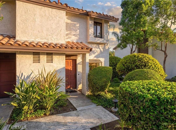 122 Kauai, Placentia, CA 92870
