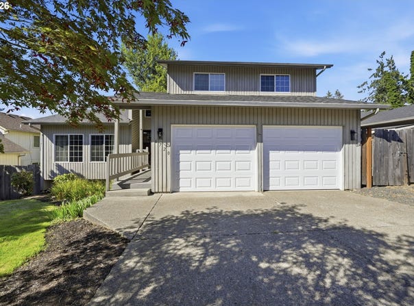 6720 CAMELLIA Ct, Springfield, OR 97478