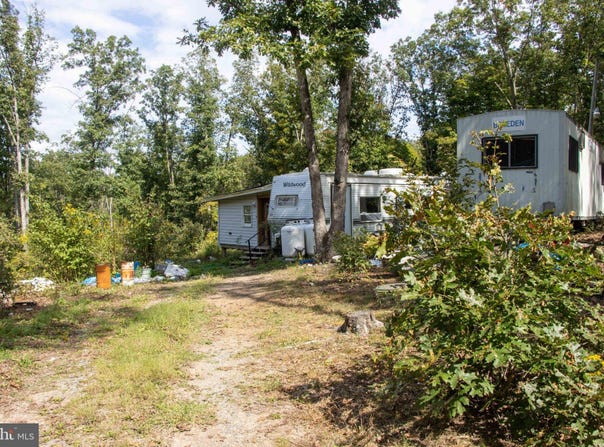 465 SHORT MOUNTAIN HEIGHTS Boulevard, DELRAY, WV 26714