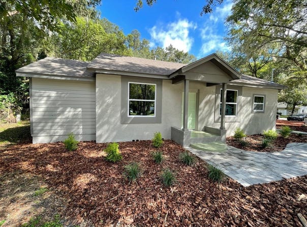 1940 E UNIVERSITY Avenue, GAINESVILLE, FL 32641