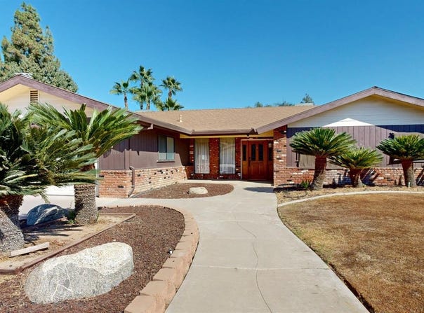 7908 Kimberly Avenue, Bakersfield, CA 93308
