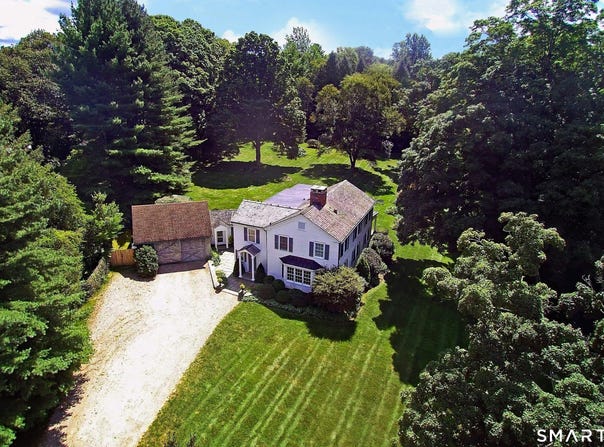 106 Spectacle Lane, Ridgefield, CT 06877