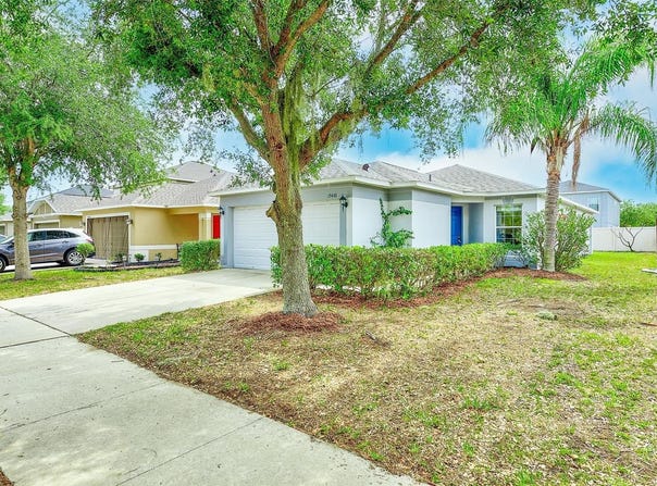 15410 QUAIL WOODS Place, RUSKIN, FL 33573