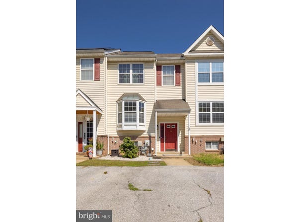 121 VALERIE, BEAR, DE 19701