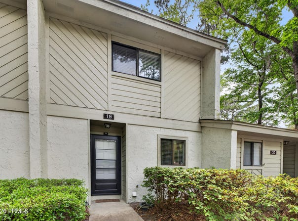 96 Mathews Drive, Hilton Head Island, SC 29926